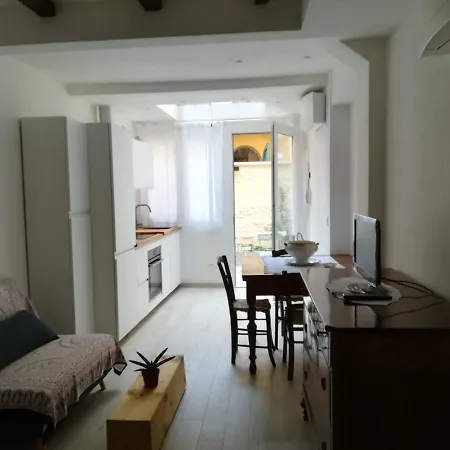 Casa Eugenia * Болонья